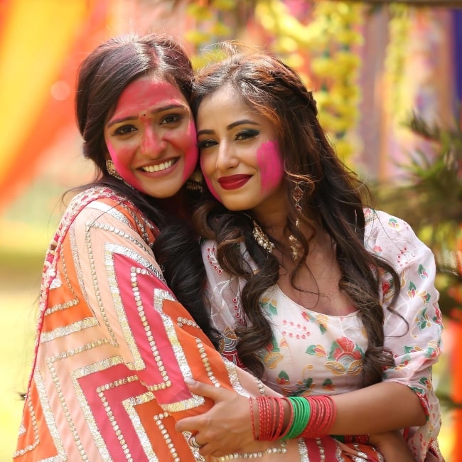 Aishwarya Khare as seen in a picture with fellow actress Maera Misshra in March 2022