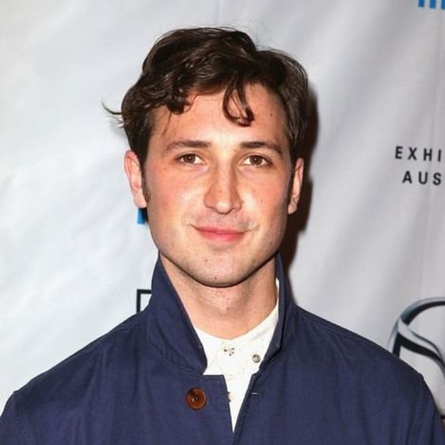 Ben Lloyd-Hughes Height, Weight, Age, Children, Family, Facts, Biography