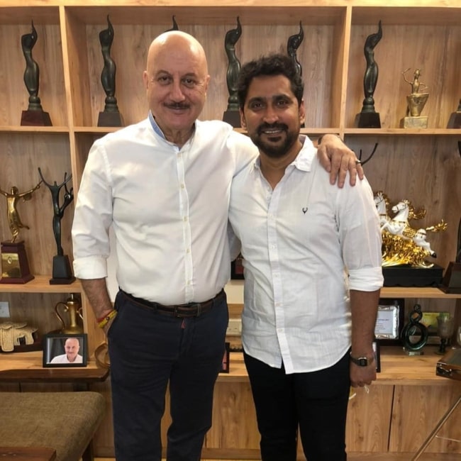 Chinmay Mandlekar as seen in a picture with fellow actor Anupam Kher in March 2021
