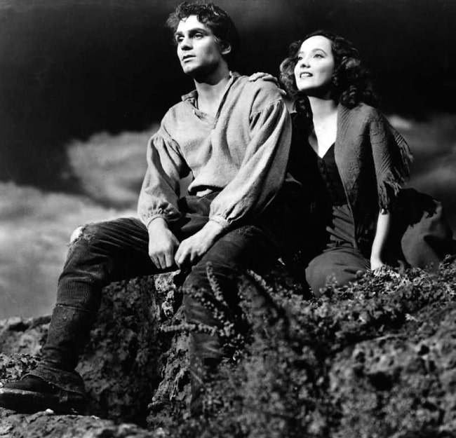 Merle Oberon and Laurence Olivier in 'Wuthering Heights' (1939)