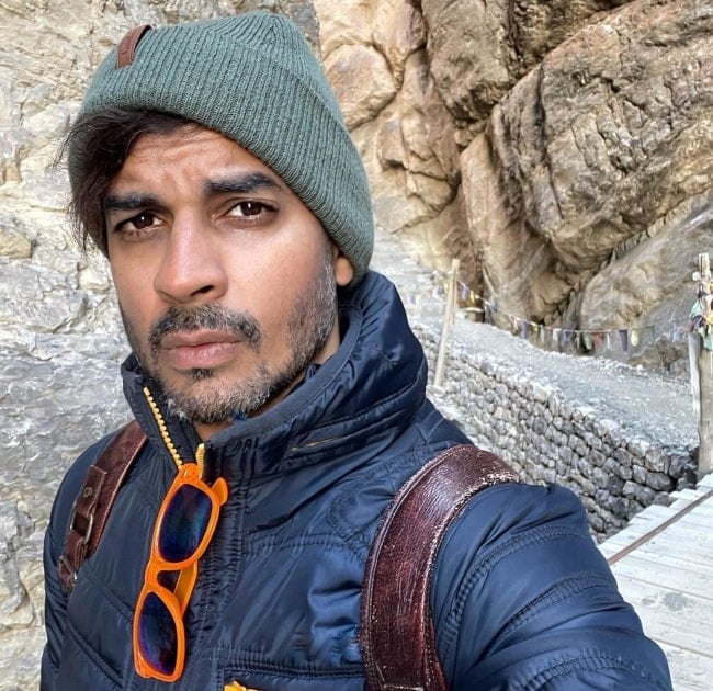 Tahir Raj Bhasin in April 2021 making a birthday trek and wish