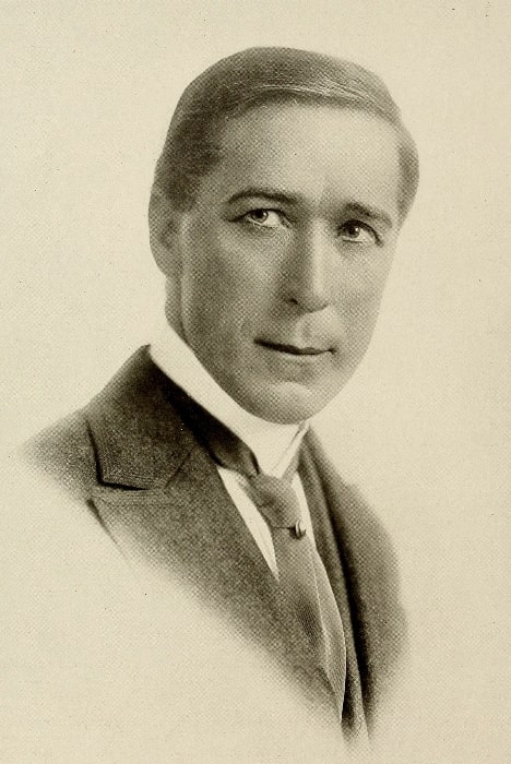 William S. Hart's portrait in the June 1916 issue of The Photo-Play Journal