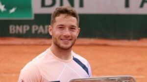 Alfie Hewett