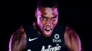 Lonnie Walker