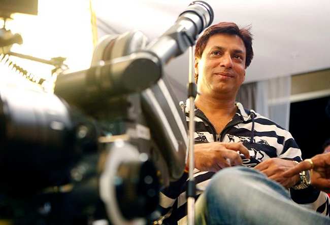 Madhur Bhandarkar on the sets of Heroine in 2012