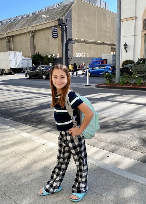 Olivia Jellen as seen in a picture that was taken at Universal Studios Hollywood in March 2020