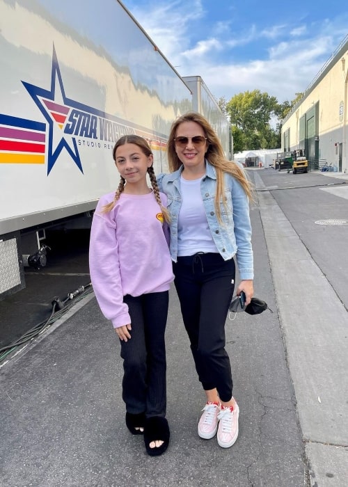 Olivia Jellen as seen in a picture with her mother Meytal Jellen in October 2021, in Los Angeles, California