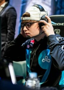 Sneaky (Gamer) Height, Weight, Age, Family, Facts, Girlfriend, Biography