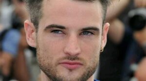 Tom Sturridge