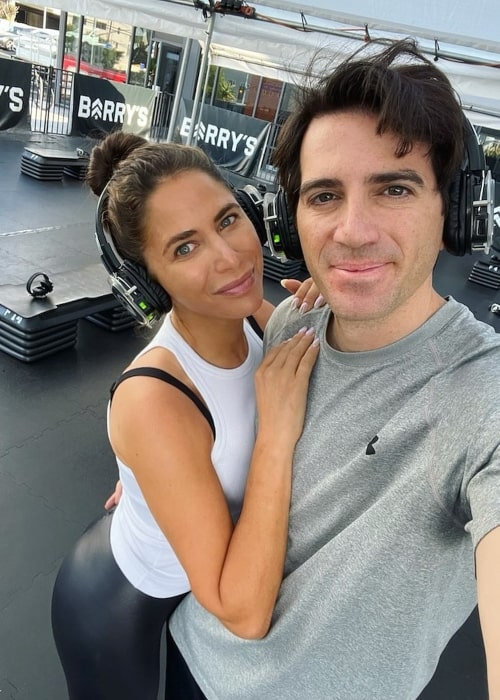 Elizabeth Savetsky as seen in a selfie with her husband Ira Savetsky in August 2022, at Barrys Bootcamp