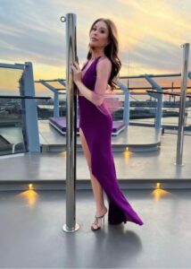 Gabby Windey Height, Weight, Age, Boyfriends, Biography