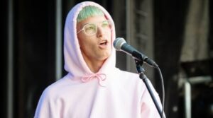Gus Dapperton