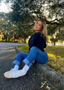 Rachel Recchia Height, Weight, Age, Boyfriends, Biography