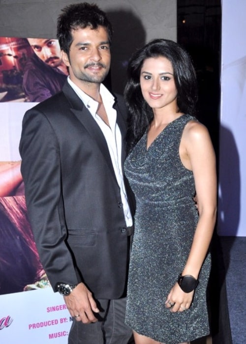 Ridhi Dogra posing for the camera with Raqesh Bapat at the launch of Javed Ali's album 'Yaara' in 2012