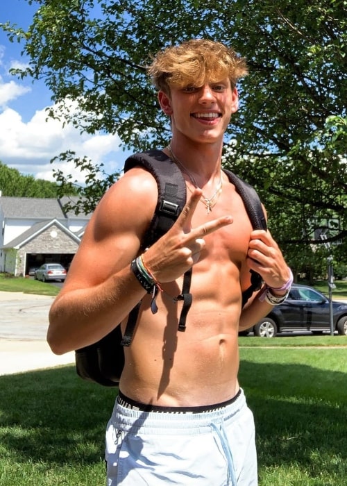 Aidan Williams in a shirtless picture that was taken in July 2020