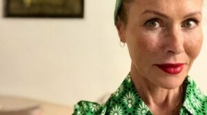 Amanda Mealing