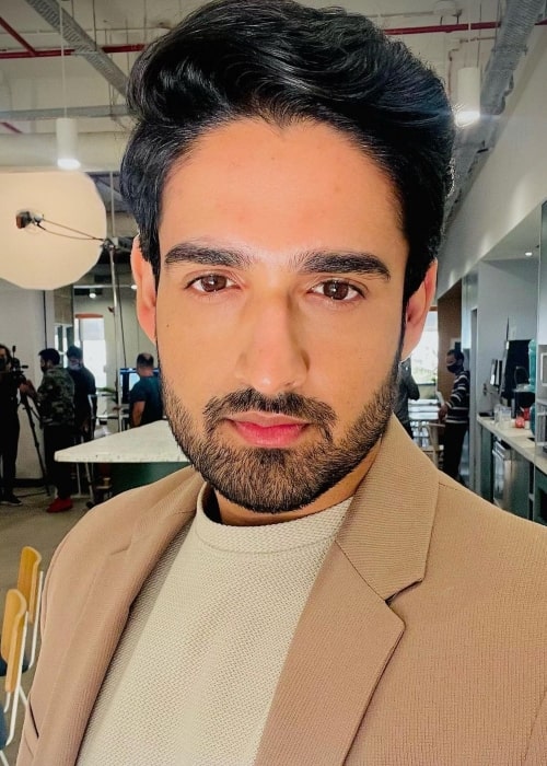 Farman Haider Height, Weight, Age, Girlfriend, Facts, Biography