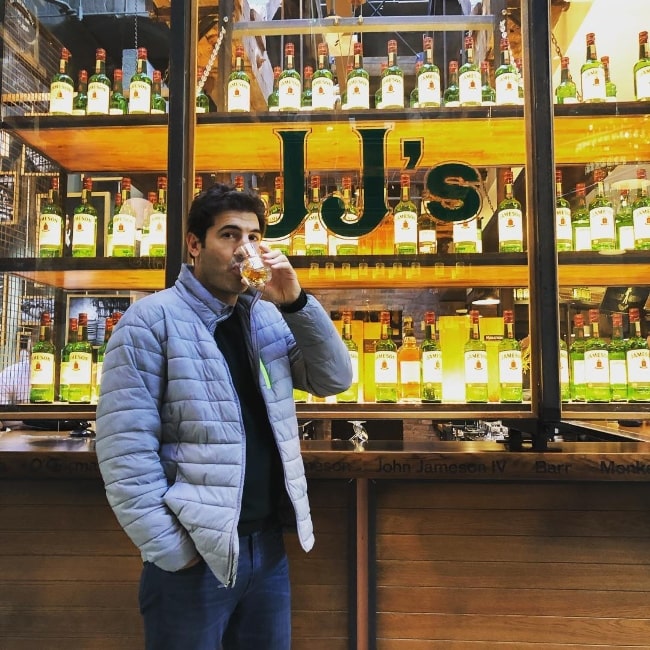 Tom Bernthal as seen while enjoying his drink in December 2018