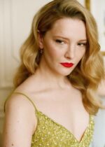 Morfydd Clark Height, Weight, Age, Family, Biography, Facts