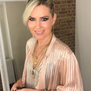 Dido Height, Weight, Age, Spouse, Biography, Family, Facts