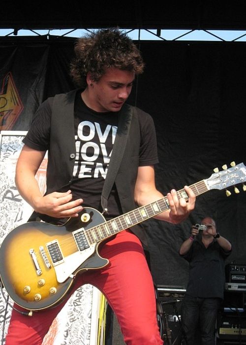 Taylor York as seen during the Warped Tour in 2007