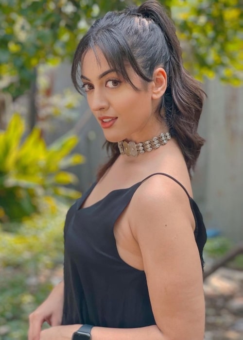 Aditi Sharma as seen while posing for a picture in Mumbai, Maharashtra in October 2022