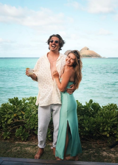 Dean Unglert as seen in a picture that was taken with his beau Caelynn Miller-Keyes in July 2022, in North Shore, Oahu, Hawaii