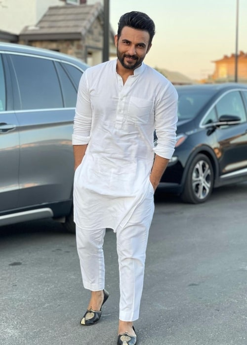 Harish Verma as seen while smiling for a picture in September 2021