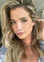 Naomie Olindo Height, Weight, Age, Boyfriend, Facts, Biography