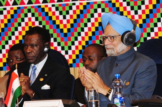 Teodoro Obiang Nguema Mbasogo (Left) and Indian Prime Minister Manmohan Singh attending the Opening Plenary Session of 2nd Africa-India Forum Summit (AIFS), in Addis Ababa, Ethiopia in 2011