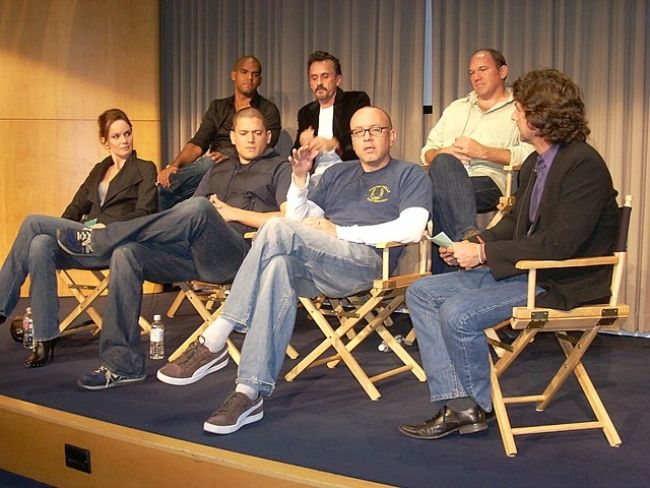 (From top-left) The cast of Prison Break Amaury Nolasco, Robert Knepper, Wade Williams, Sarah Wayne Callies, Wentworth Miller, and executive producer Matt Olmstead as seen in 2008
