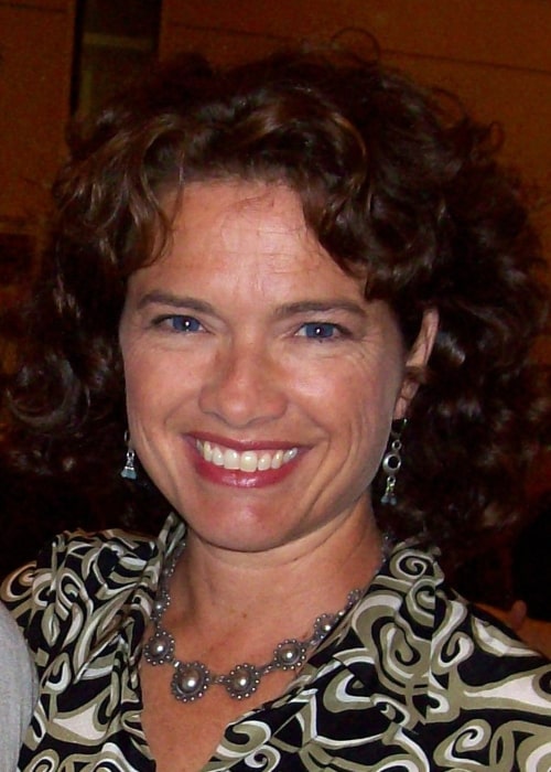 Heather Langenkamp, taken at a celebrity autograph collector's convention in Burbank, California in October 2008