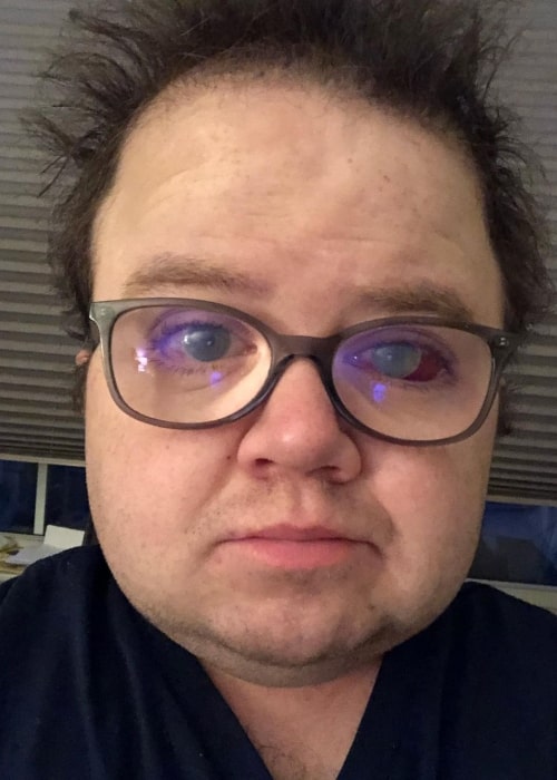 Keenan Cahill as seen in a selfie that was taken in November 2021