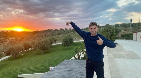 Leo Woodall Height, Weight, Age, Girlfriend, Facts, Biography