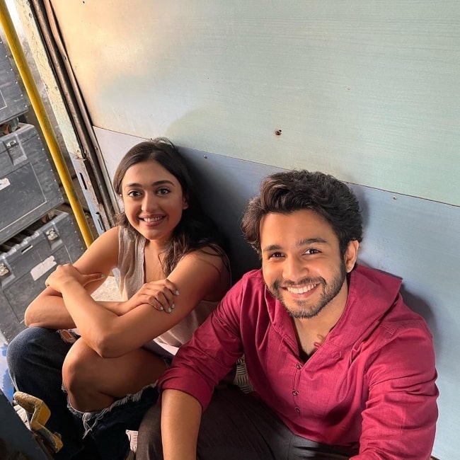 Ritvik Sahore as seen in a picture with his co-star Gayatrii Bhhardwaj in June 2022, on the set of the web series Ishq Express