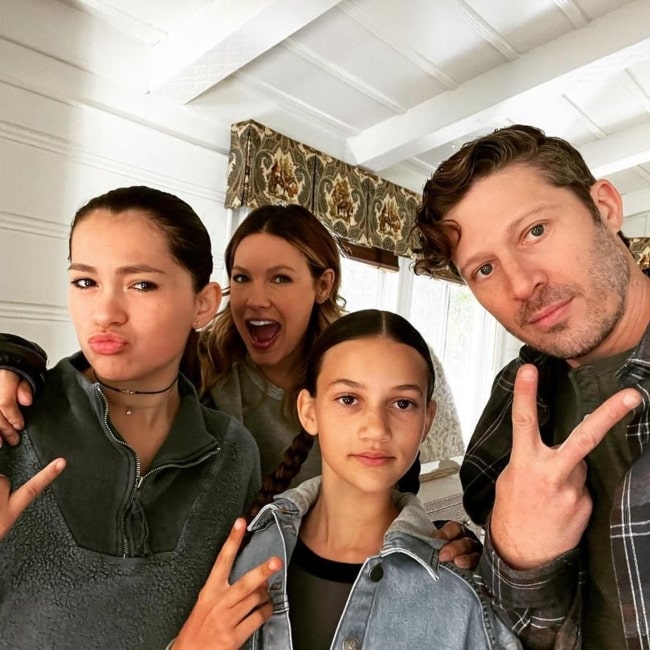 Zach Gilford in a selfie with Mia Coleman and Allison Nordahl Nunez on the set of Criminal Minds in December 2022
