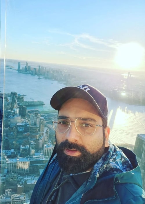 Anubhav Singh Bassi as seen while taking a selfie in New York City, New York in November 2022