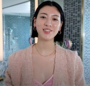 Ayaka Miyoshi Height, Weight, Age, Family, Biography