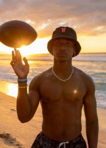 Deestroying (Donald De La Haye) Height, Weight, Age, Biography