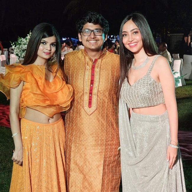 Naman Mathur as seen in a picture with Kaashvi Hiranandani and Krutika Plays in November 2022