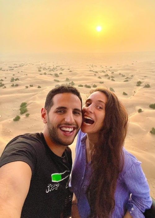 Nuseir Yassin and social media star Dear Alyne while in a hot balloon in April 2022, in Dubai