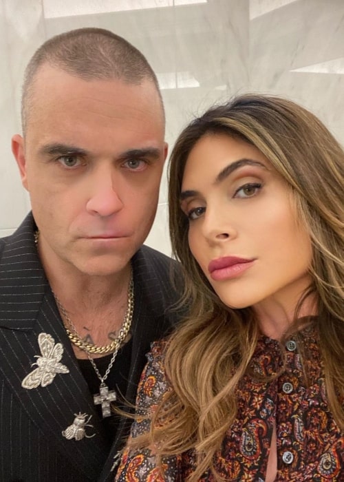 Ayda Field as seen in a selfie with her husband Robbie Williams in December 2019