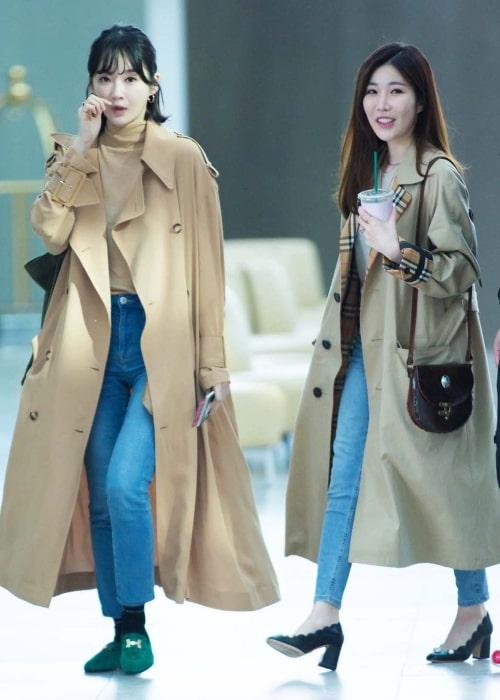 Davichi members (Kang Min-kyung (Left) and Lee Hae-ri (Right)) as seen at Incheon International Airport on March 31, 2018