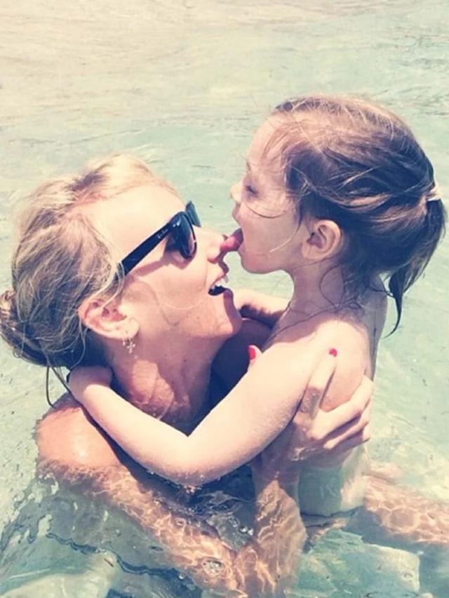 Kimberly Stewart with daughter Delilah