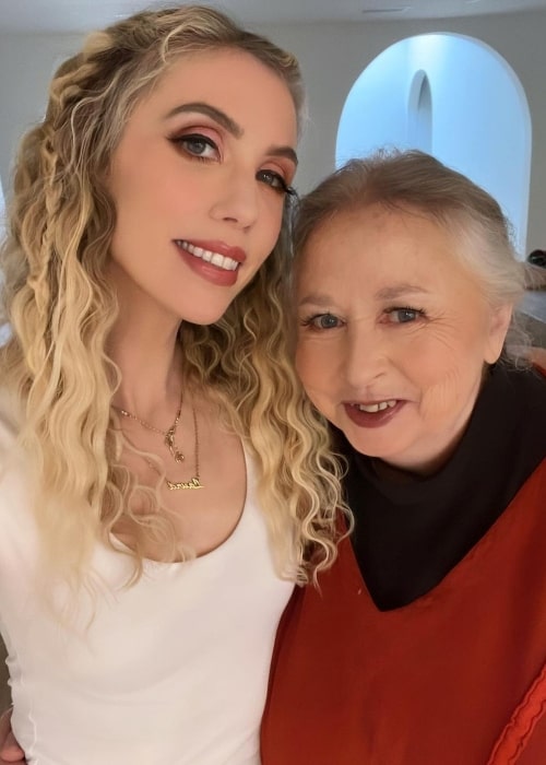 Laura Clery as seen in a selfie with her mother in January 2023