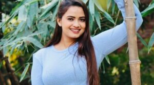 Neelam Giri