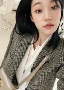 Roh Yoon-seo Height, Weight, Age, Boyfriend, Facts, Biography