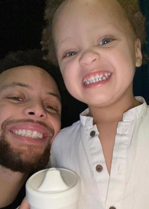 Canon Curry and Stephen Curry as seen in a selfie that was taken in December 2021