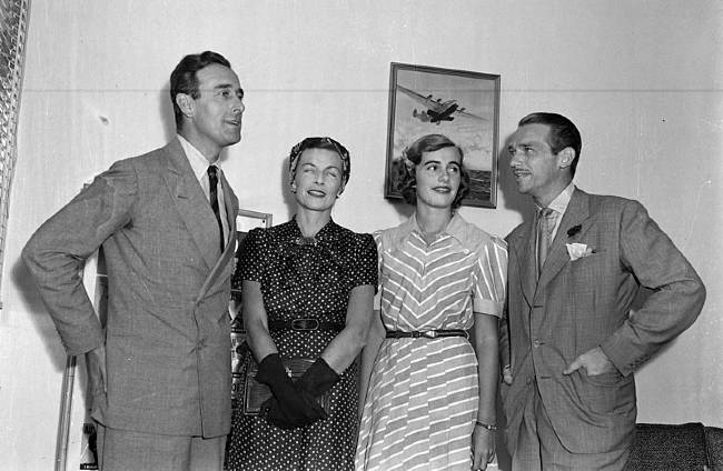 (From left to right) Lord Louis Mountbatten, Edwina Mountbatten, Patricia Mountbatten, and Douglas Fairbanks Jr. as seen in 1941