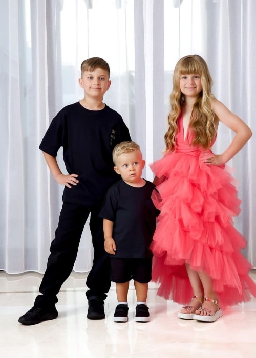Kids Diana Show as seen in a picture with her brothers Roma and Oliver in March 2023, in Dubai, United Arab Emirates